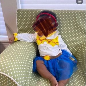 9-12 Jessie costume-worn once